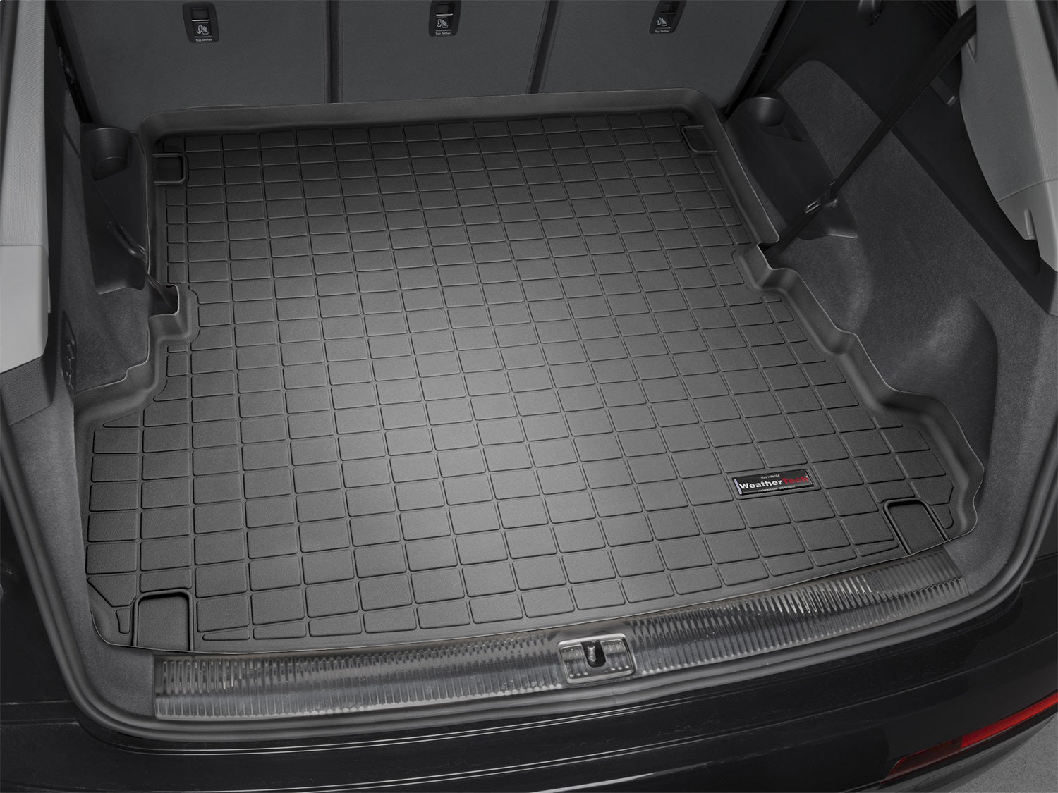 Audi_Q7_17_40853.jpg