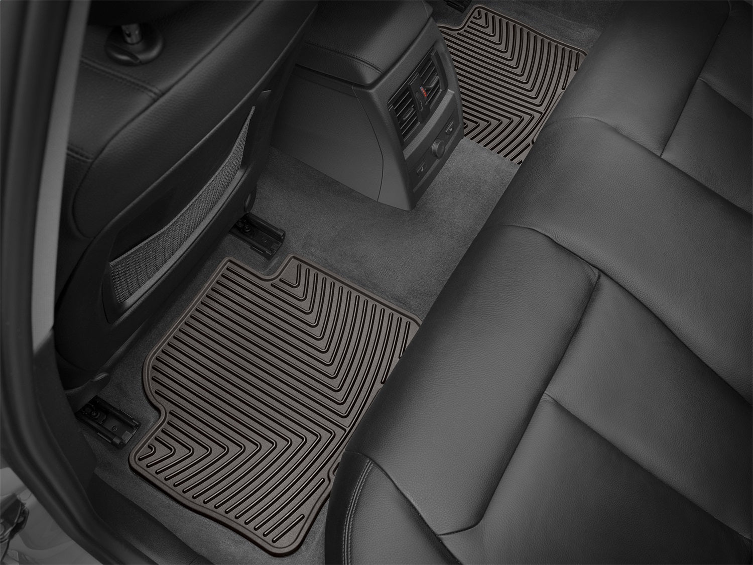 BMW_3-Series_W268CO.jpg