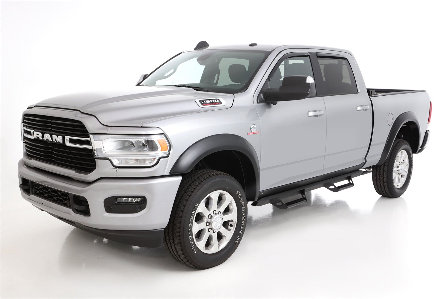 bushwacker_extend-a-fenderflares_2019ram2500_full_50931-02.jpg