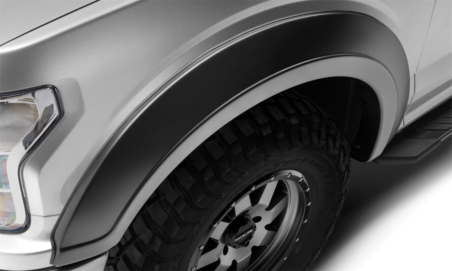 bw_extend-a-fender_18-20_fordf-150_front_4pc_20947-02.jpg