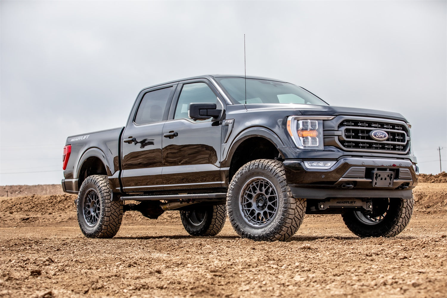 2021-2022_Ford_F150-6-inch-C.jpg