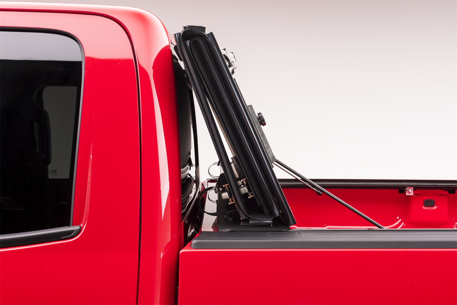 BK_BAKFlipMX4_Silverado_Detail12.jpg
