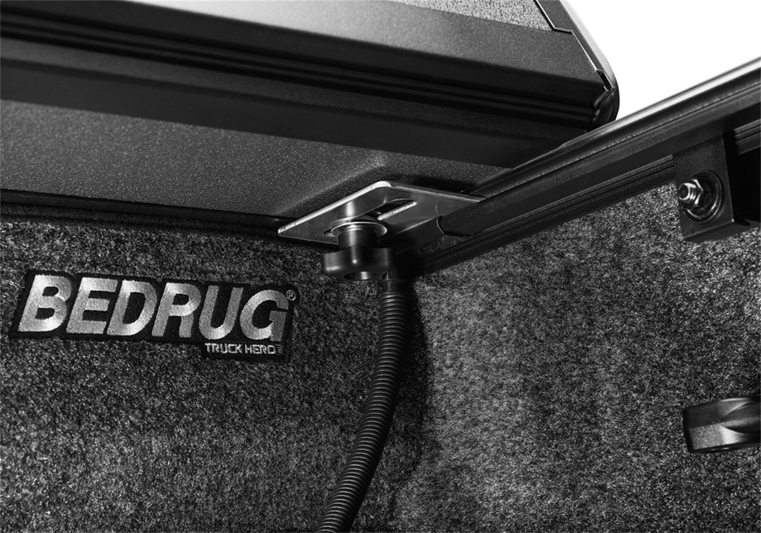 BK_BakflipMX4_22_FordLightning_RapidRed_Detail_01_DrainTube.jpg