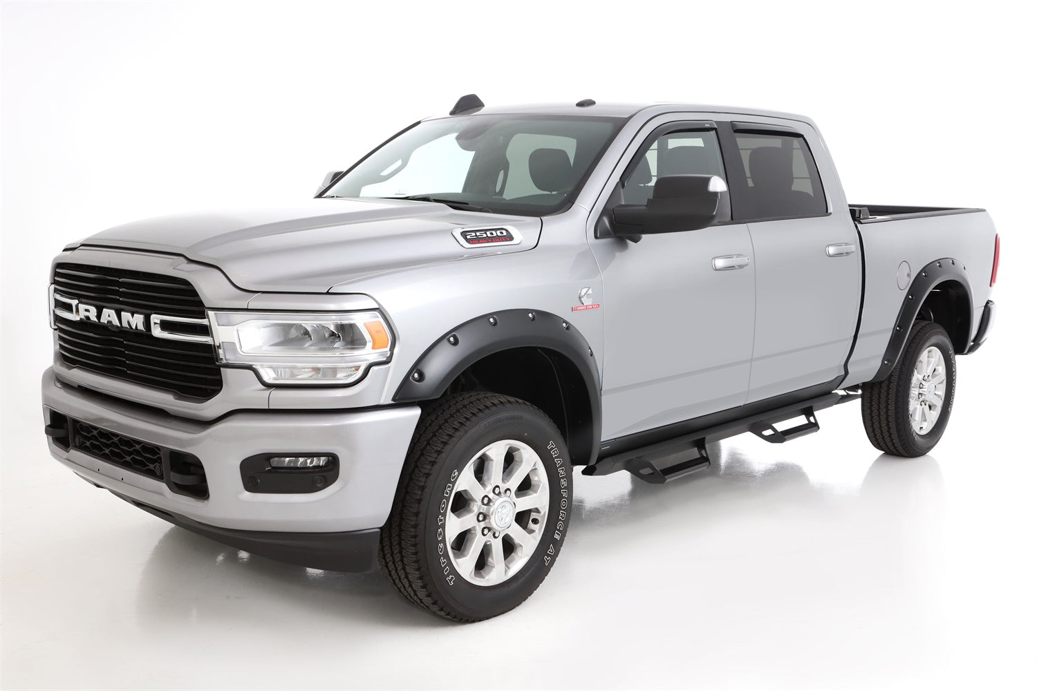 Bushwacker2019Ram2500PocketStyleFlares3Q5.jpg