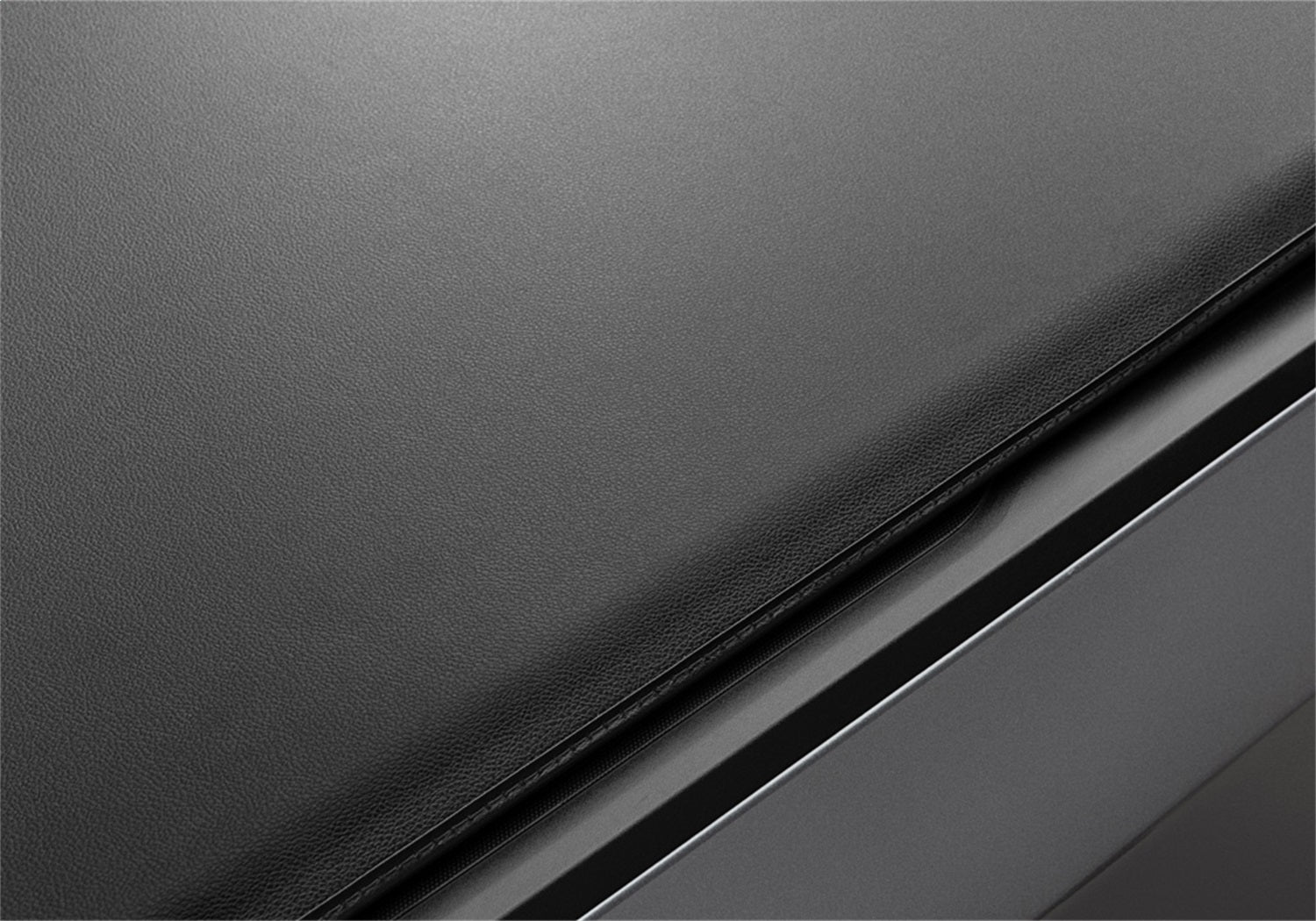 EX_ALX_19Siverado_CoverTexture_Detail.jpg