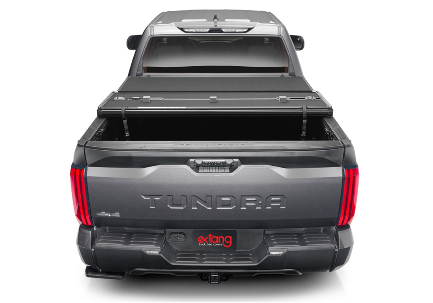 EX_SolidFoldALX_22Tundra_Half_Rear_02.jpg