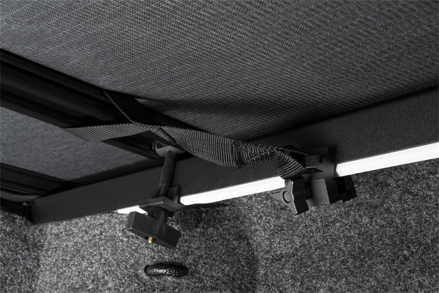 EX_TrifectaALX_22Silverado_Detail_05_Clamps.jpg