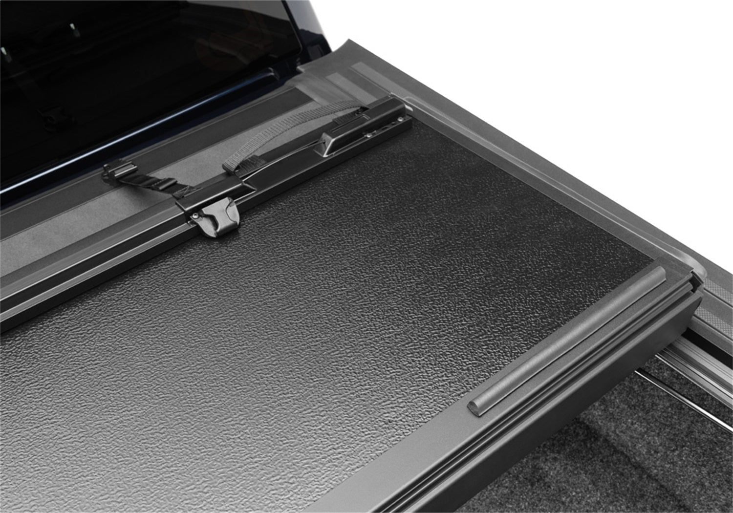 EX_Xceed_21F150_PanelBumper_Release.jpg