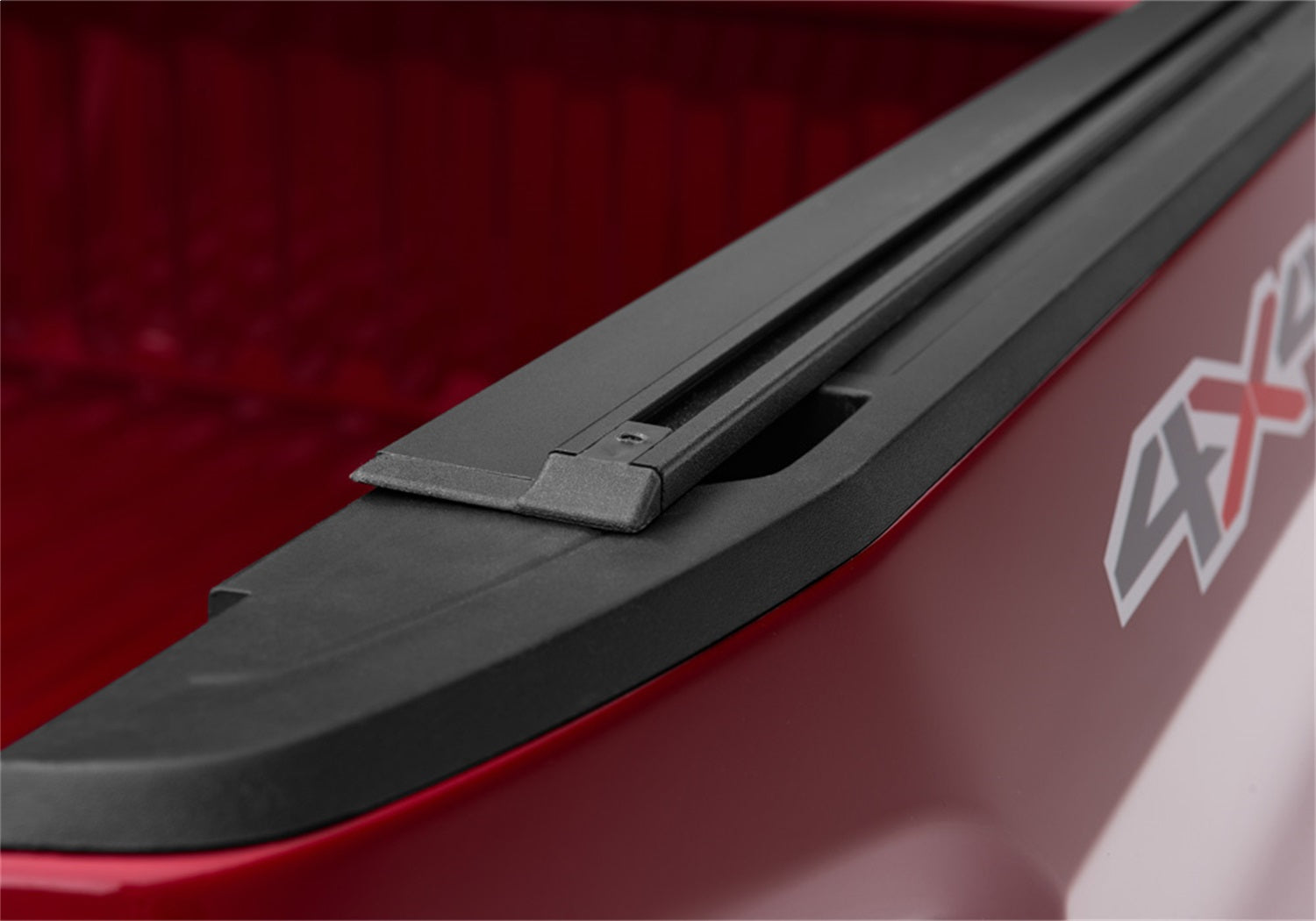 HRO_Elevate_19Chevy_Silverado_Details_01Rail.jpg