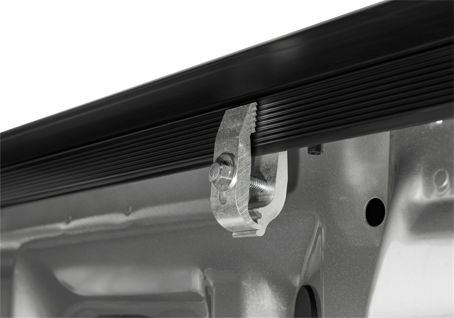 TX_Sentry_Ford_F250_Silver_Details-01Clamp.jpg